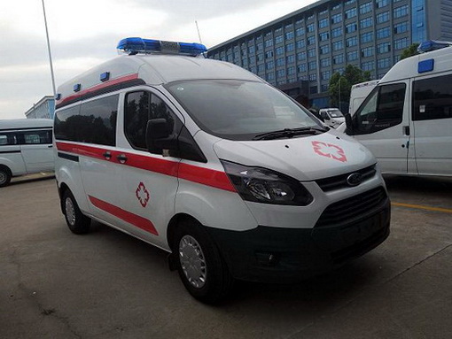 昆明租赁私人救护车电话