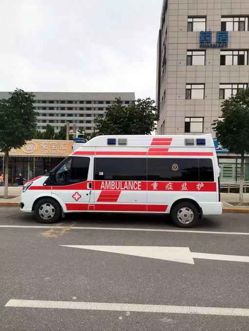 昆明出租私人救护车电话号码